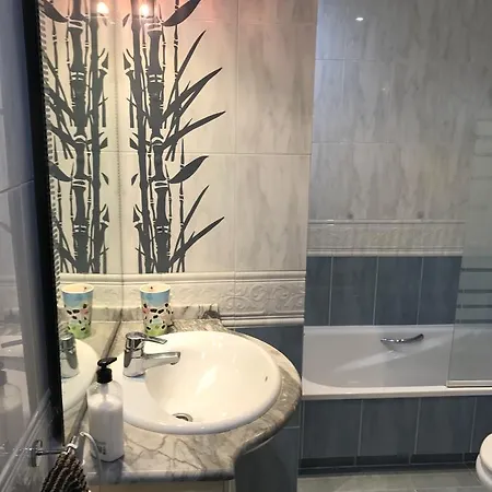 Oceanografic Apartment